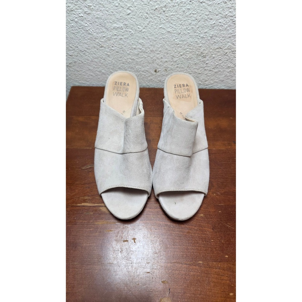 Ziera Pillow Walk Jinx Mules Womens 38‎ XW Beige Suede Block Heel Sandals